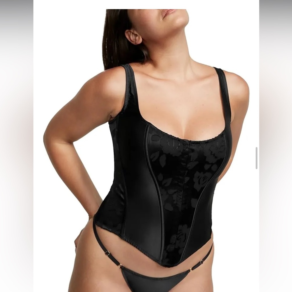 Victoria's Secret lace up corset.